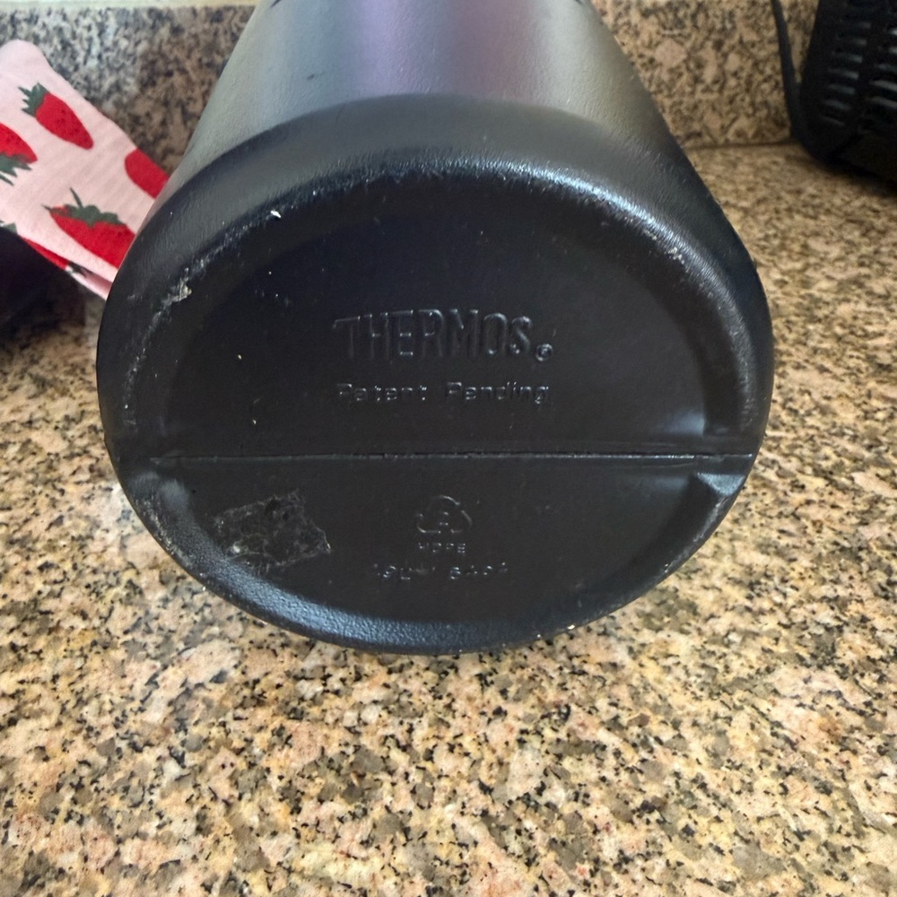 Under Armour Black and Gray Water Jug - Picture 5 of 6